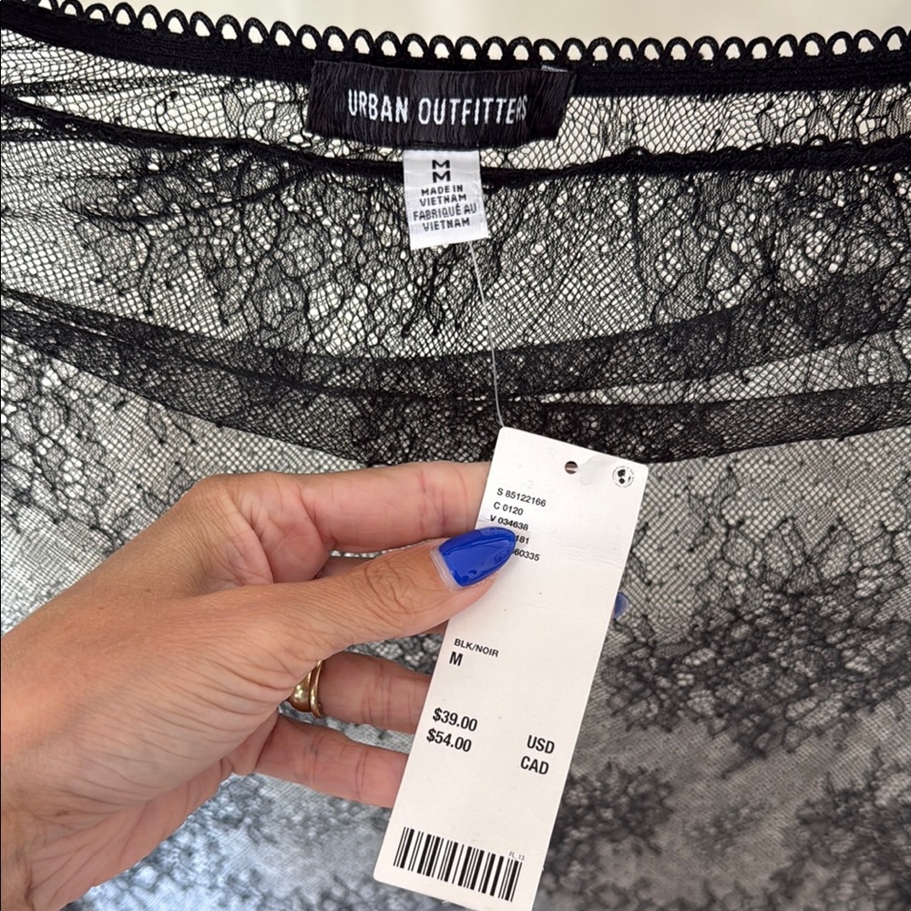 URBAN Outfitters Lace Overlay Skirts - Picture 2 of 5